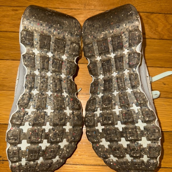 Nike Space Hippie 04 'Barely Green' - Picture 5 of 5